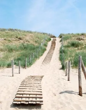 Lakehouses Luxe Family House 6 Pers بيت للعطل *