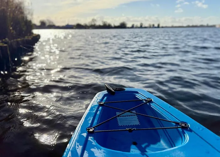 Lakehouses Luxe Family House 6 Pers Hébergement de vacances Oud Ade