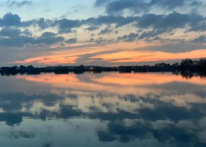 Lakehouses Luxe Family House 6 Pers *