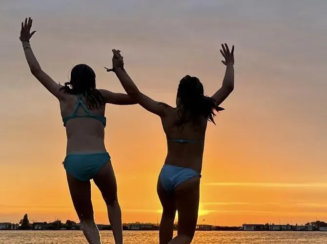 Lakehouses Luxe Family House 6 Pers Oud Ade